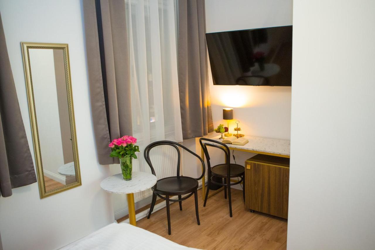 Privatunterkunft Private I Self Check In Wien